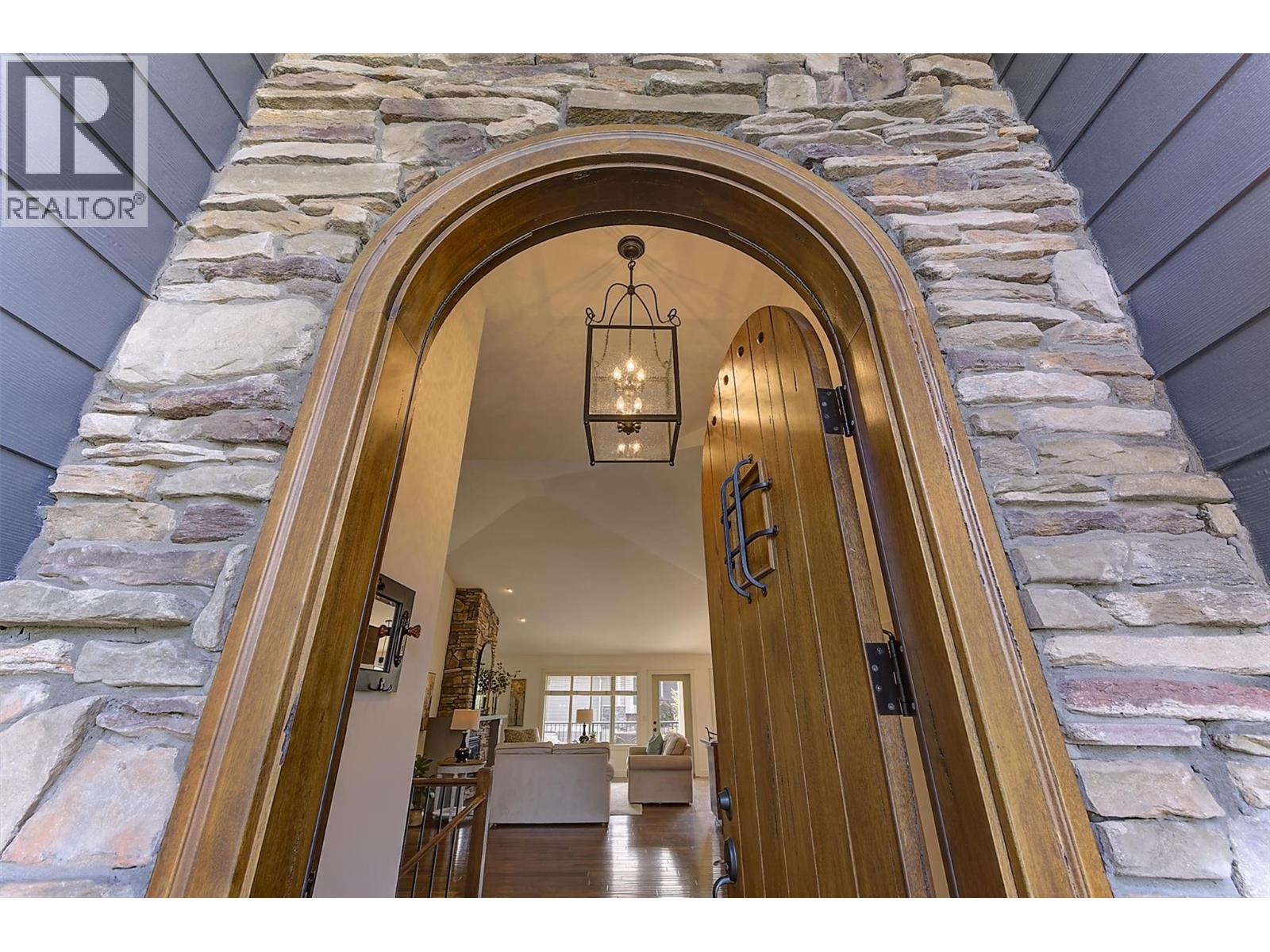 12931 East Ridge Drive, Lake Country, British Columbia  V4V 2R2 - Photo 7 - 10396213