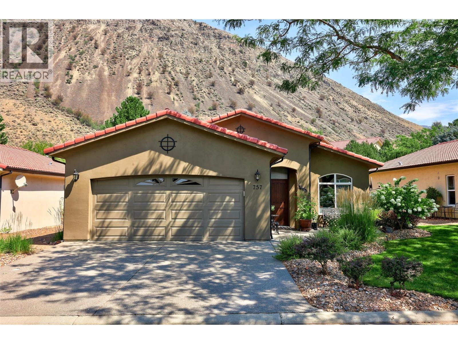 757 Rosewood Crescent, Kamloops, British Columbia  V2H 1S3 - Photo 1 - 10396458