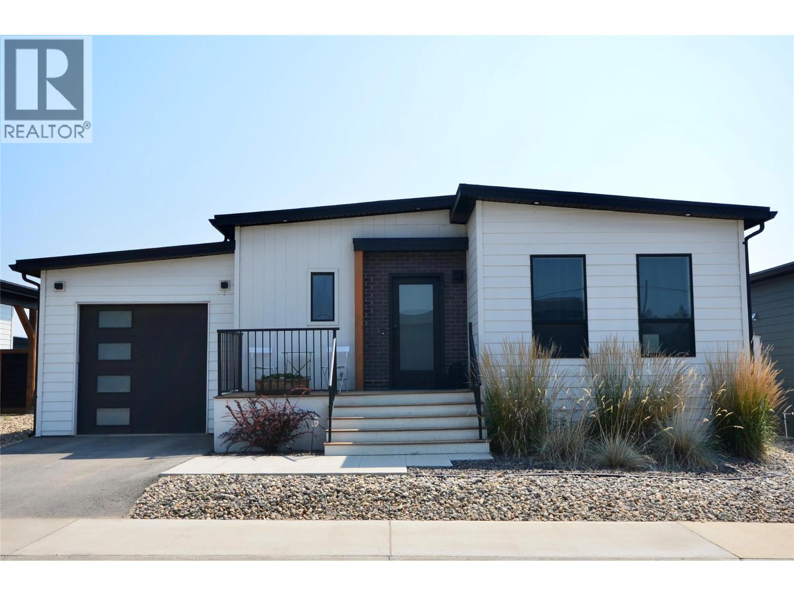 8900 Jim Bailey Road Unit# 112, Kelowna, British Columbia  V4V 1E5 - Photo 1 - 10396269
