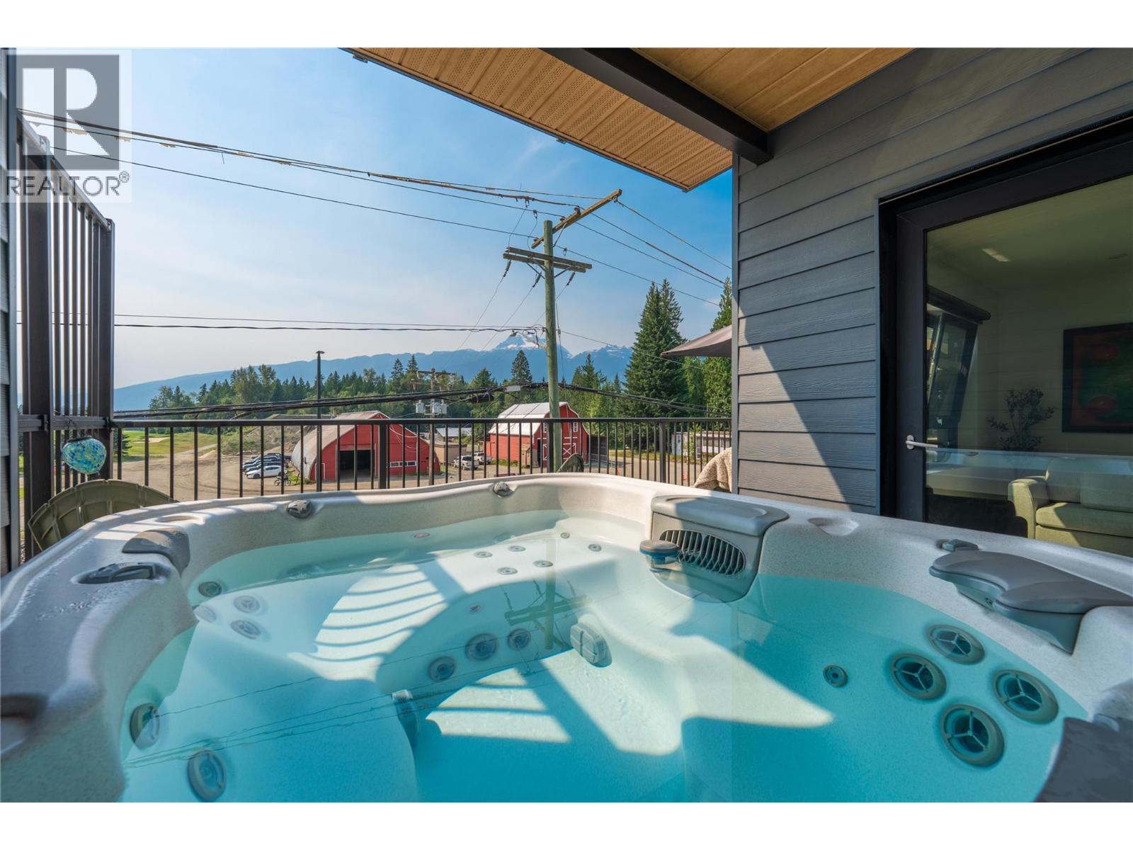 1701 Coursier Avenue Unit# 2213, Revelstoke, British Columbia  V0E 2S1 - Photo 2 - 10396363
