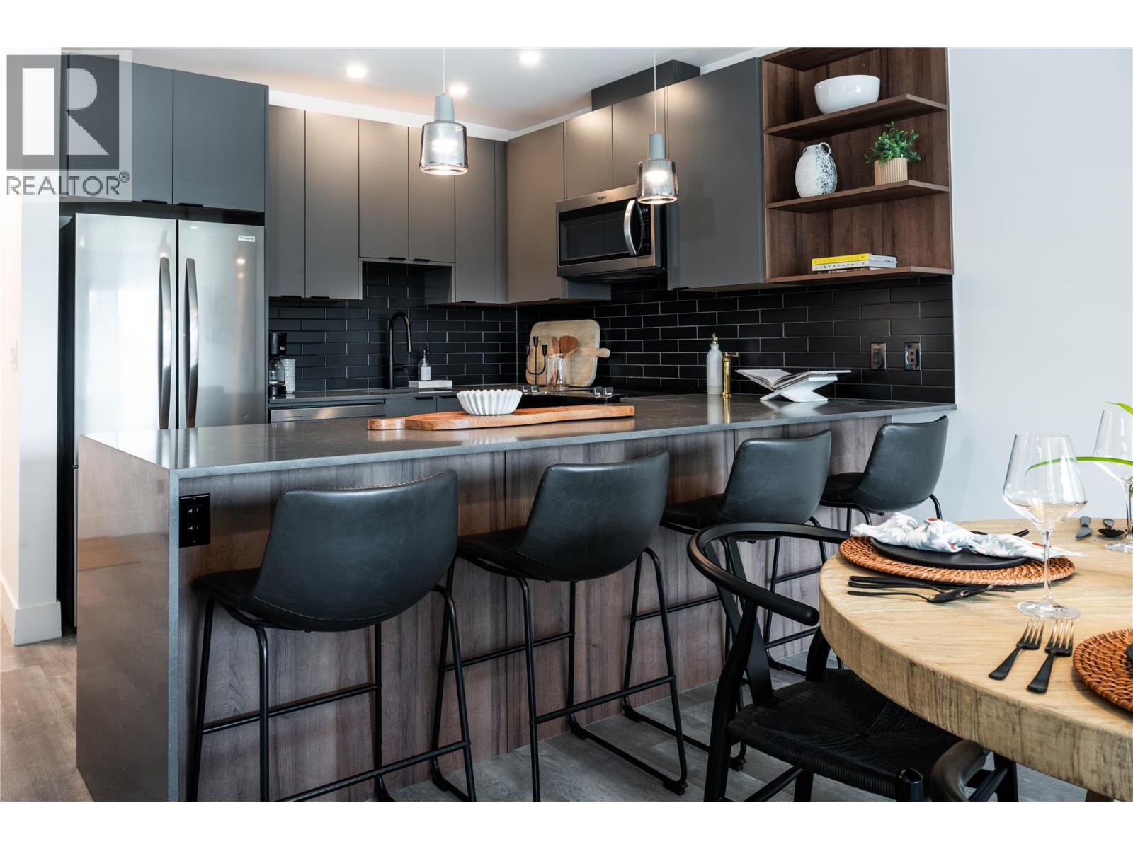1701 Coursier Avenue Unit# 2213, Revelstoke, British Columbia  V0E 2S1 - Photo 6 - 10396363