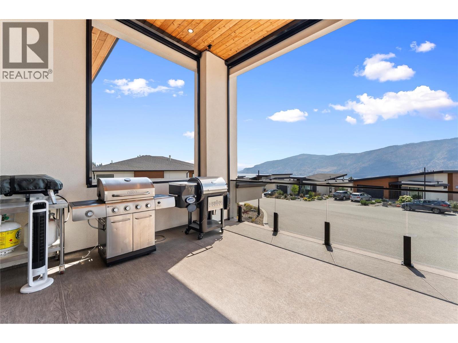 9815 Beacon Hill Crescent, Lake Country, British Columbia  V4V 0A5 - Photo 16 - 10395923