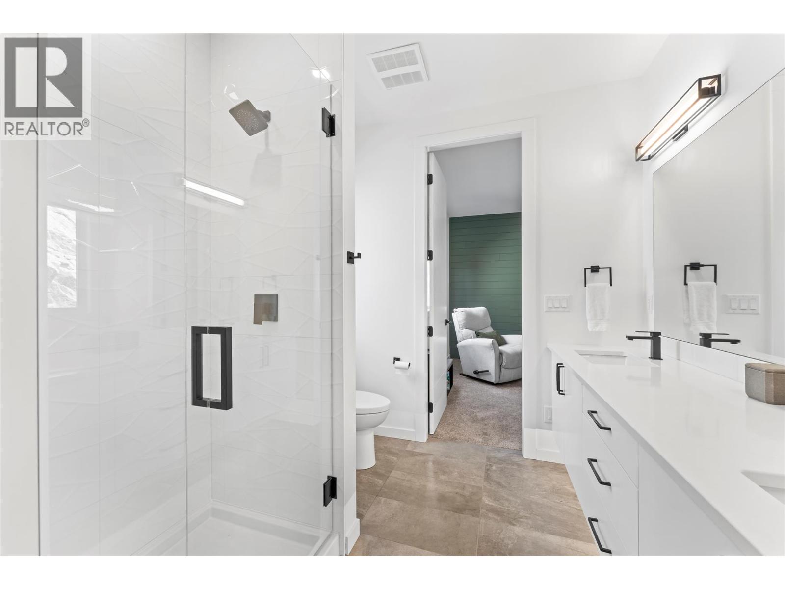 9815 Beacon Hill Crescent, Lake Country, British Columbia  V4V 0A5 - Photo 44 - 10395923