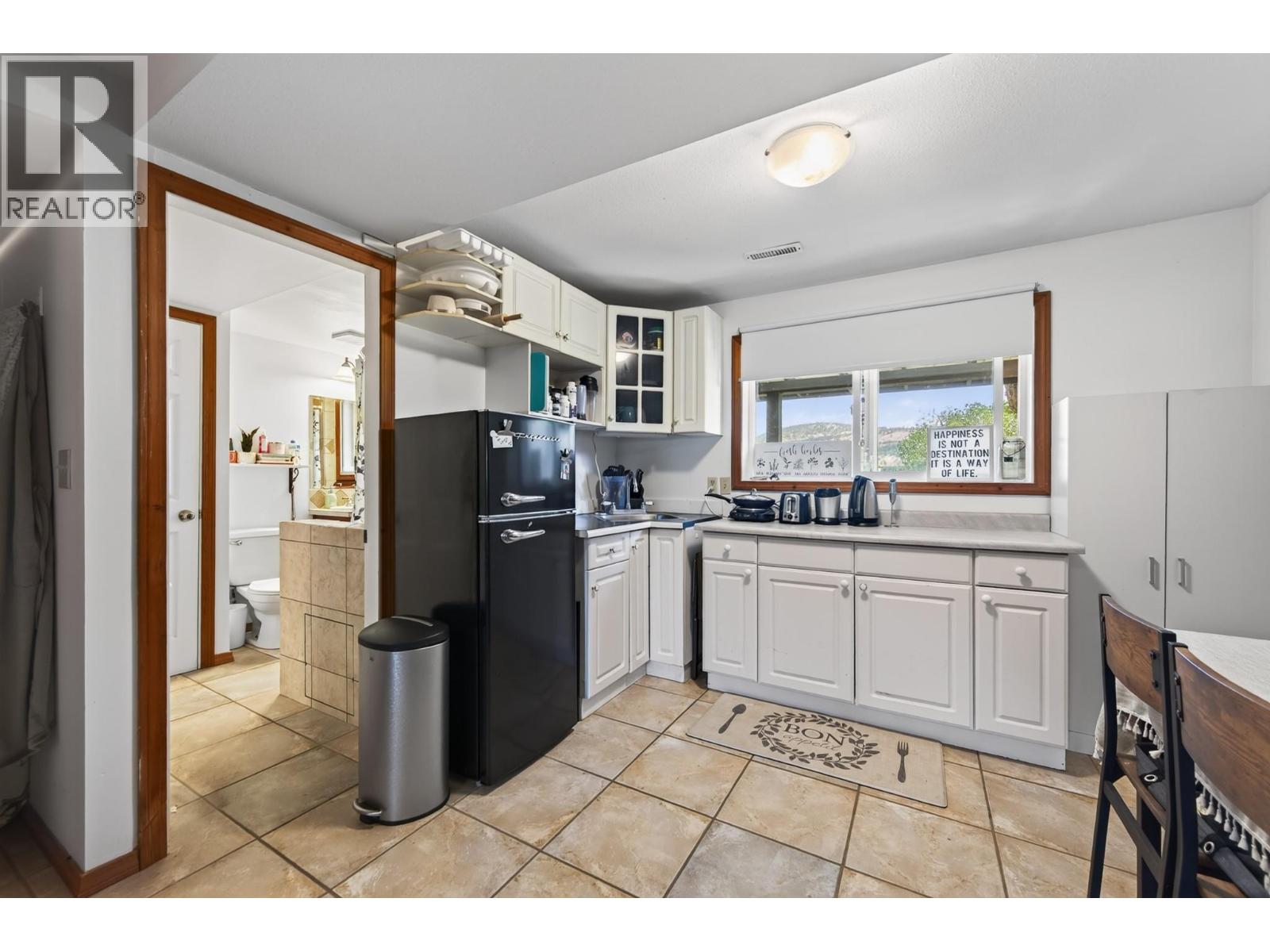 6750 Heffley Road, Kamloops, British Columbia  V2H 0B4 - Photo 33 - 10396389