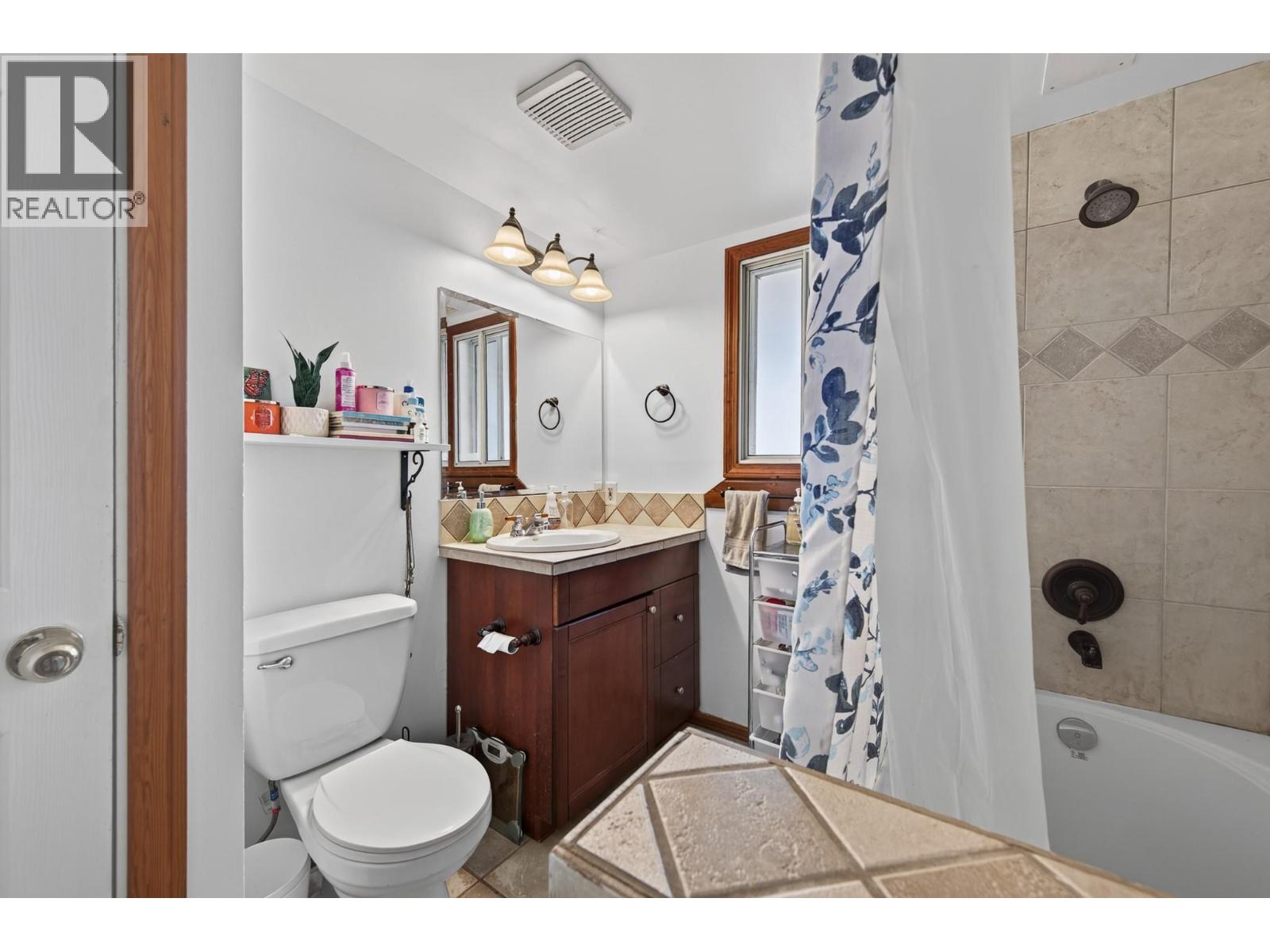 6750 Heffley Road, Kamloops, British Columbia  V2H 0B4 - Photo 36 - 10396389