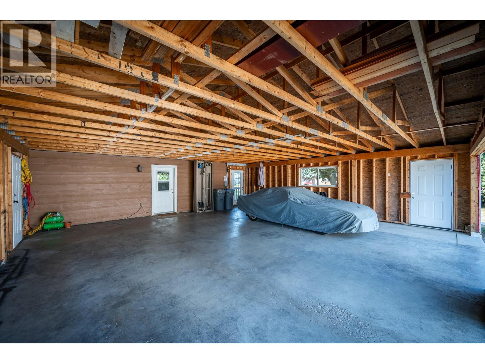 6750 Heffley Road, Kamloops, British Columbia  V2H 0B4 - Photo 44 - 10396389