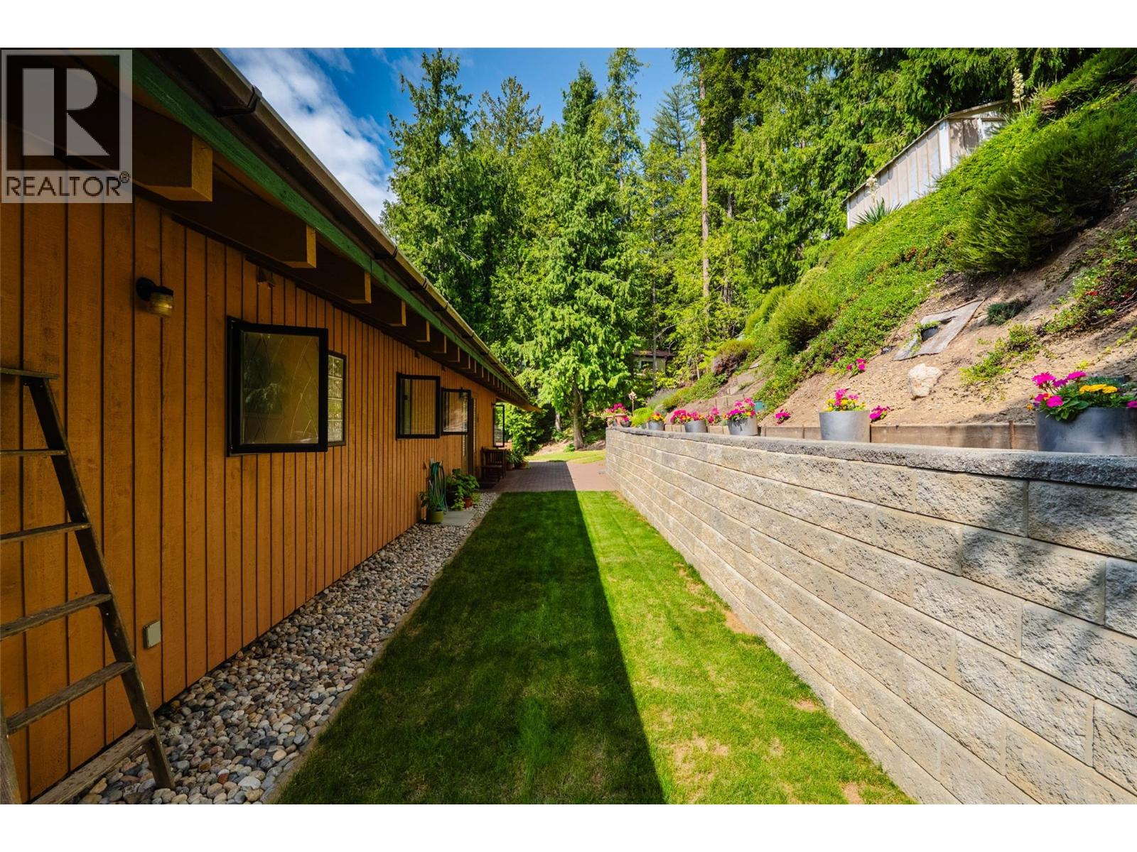 6714 3a Highway, Nelson, British Columbia  V1L 6S2 - Photo 87 - 10396478