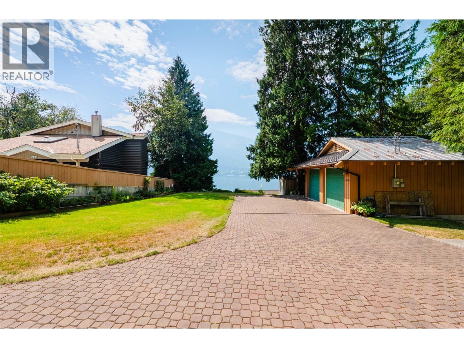 6714 3a Highway, Nelson, British Columbia  V1L 6S2 - Photo 92 - 10396478