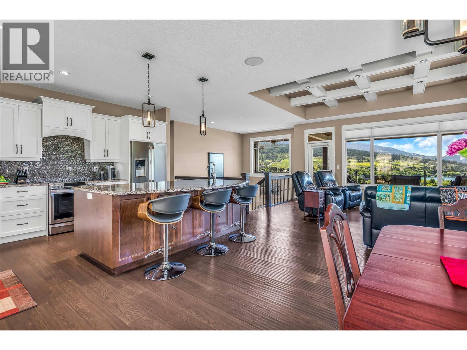 8780 Braeburn Drive, Coldstream, British Columbia  V1B 4E5 - Photo 15 - 10396511