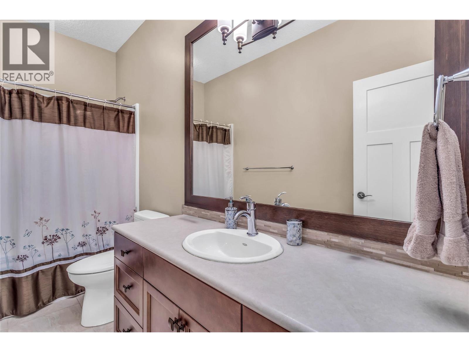8780 Braeburn Drive, Coldstream, British Columbia  V1B 4E5 - Photo 45 - 10396511
