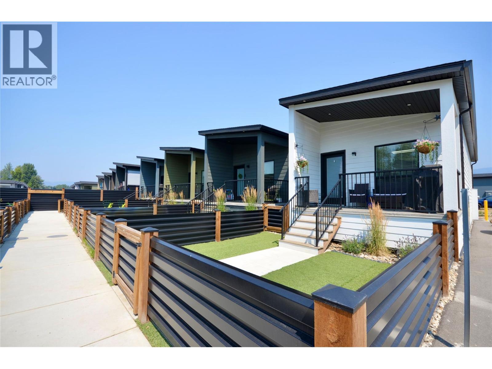 8900 Jim Bailey Road Unit# 188d, Kelowna, British Columbia  V4V 1E5 - Photo 1 - 10396274