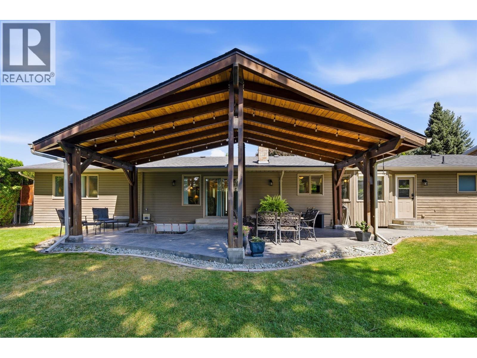 557 Vintage Terrace Court, Kelowna, British Columbia  V1W 2Z8 - Photo 35 - 10396074