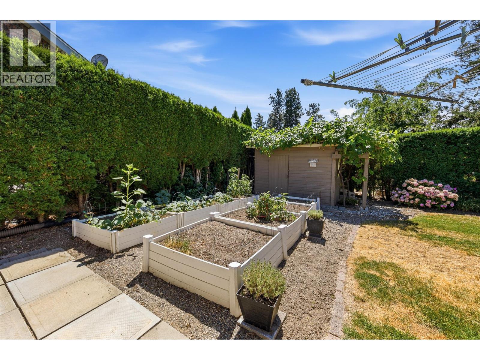 557 Vintage Terrace Court, Kelowna, British Columbia  V1W 2Z8 - Photo 43 - 10396074