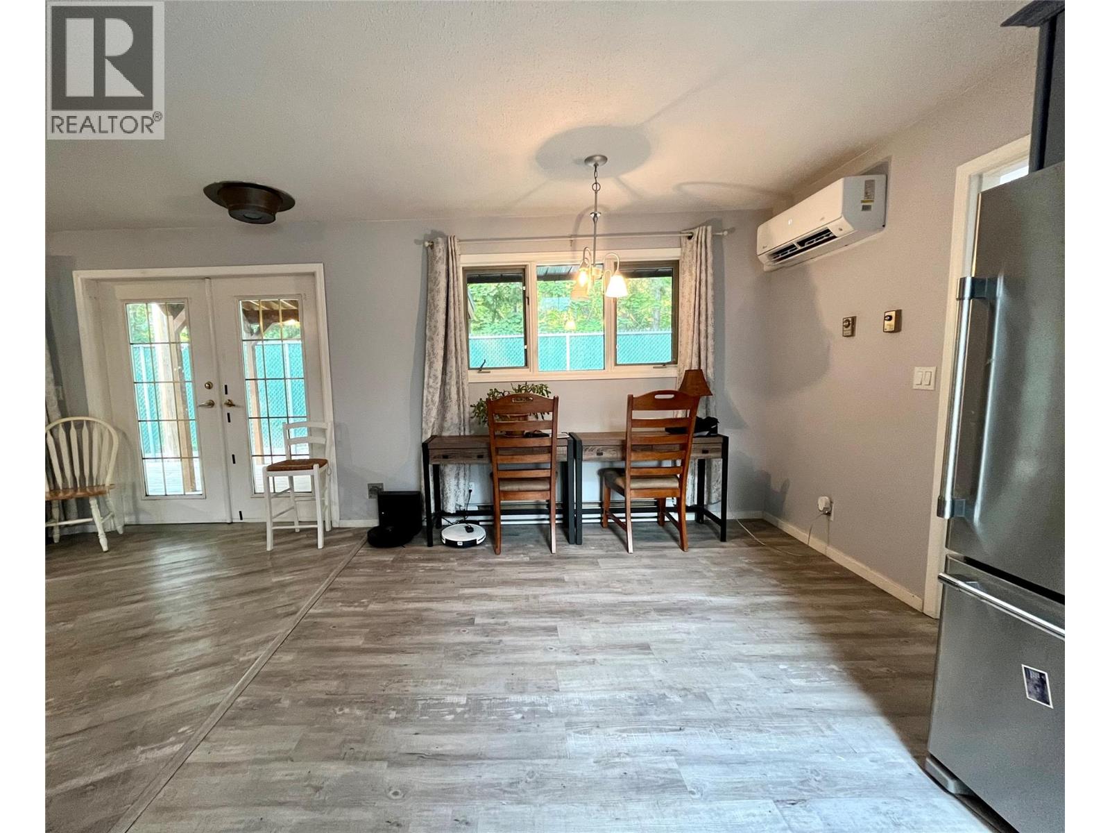 225 6th Street, Nakusp, British Columbia  V0G 1R0 - Photo 11 - 10396538