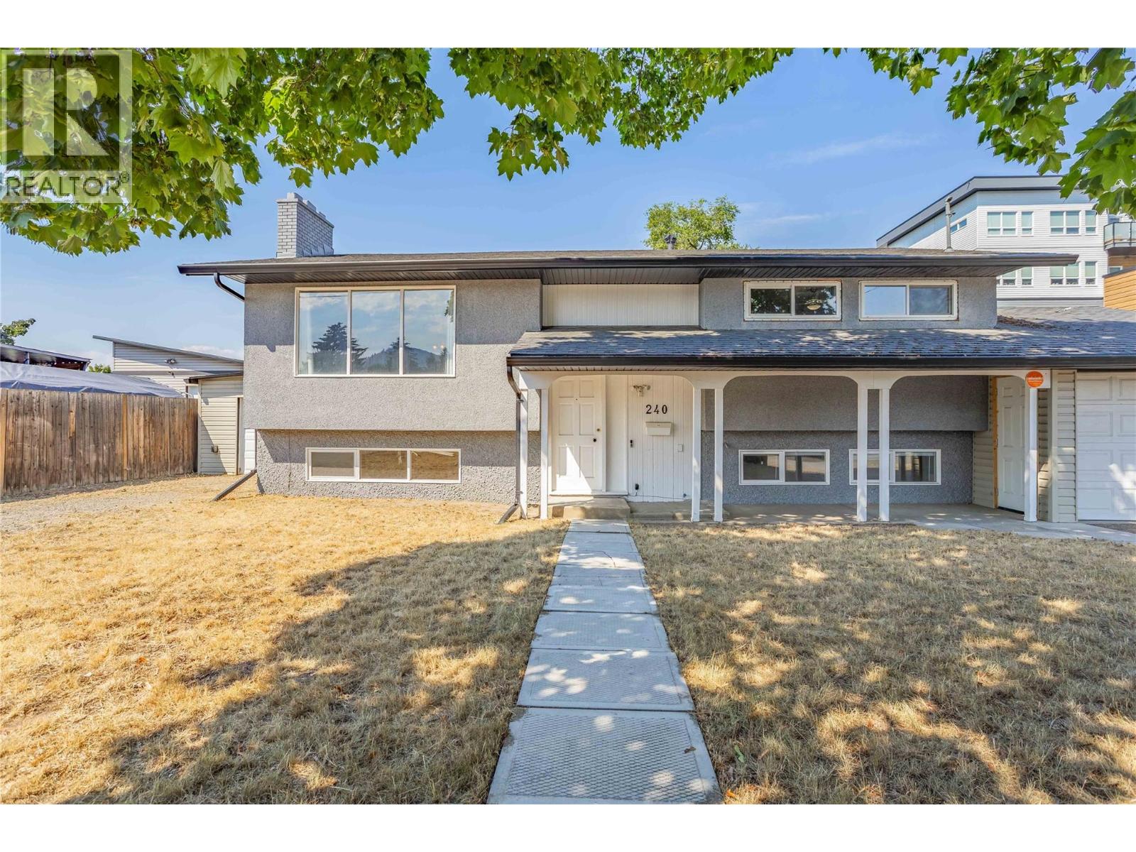 240 Petch Road, Kelowna, British Columbia  V1X 3S4 - Photo 2 - 10396497