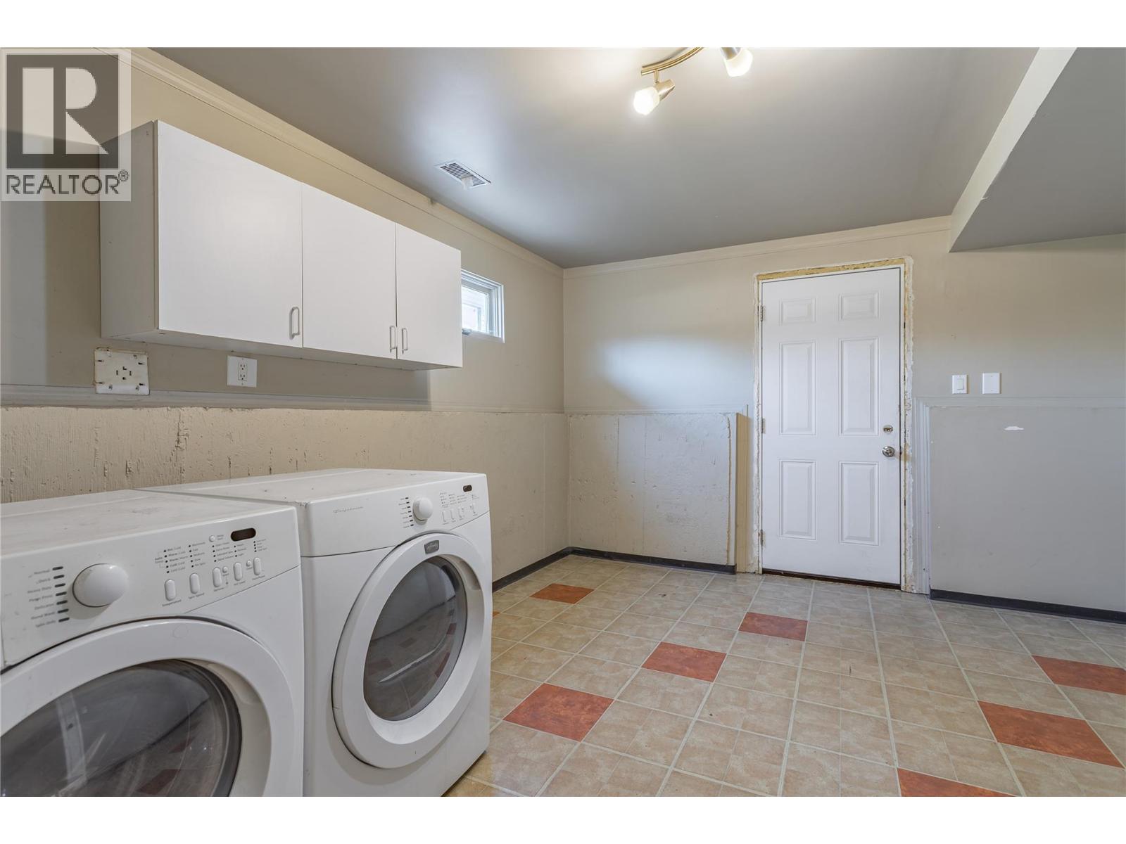 240 Petch Road, Kelowna, British Columbia  V1X 3S4 - Photo 28 - 10396497