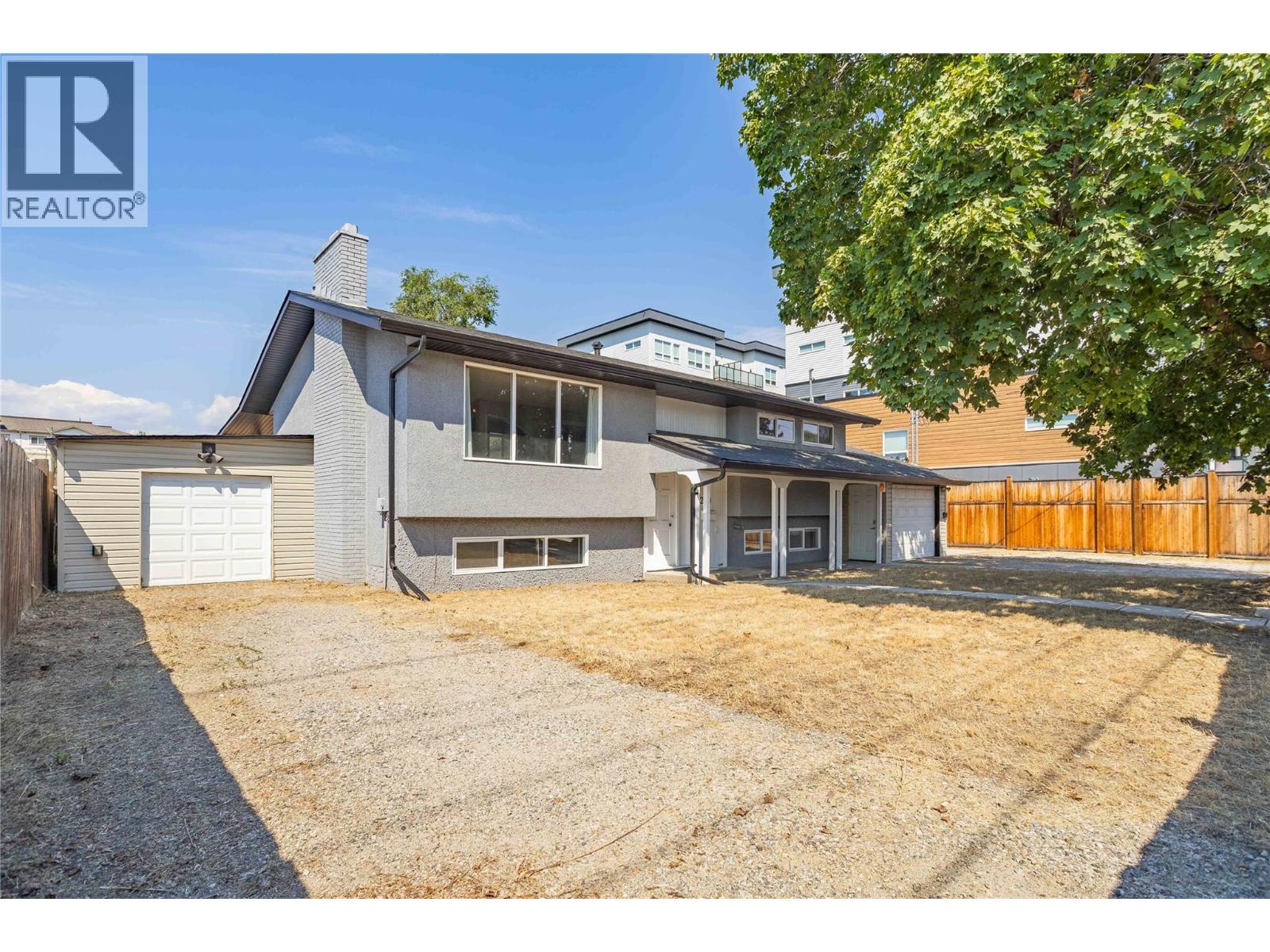 240 Petch Road, Kelowna, British Columbia  V1X 3S4 - Photo 3 - 10396497