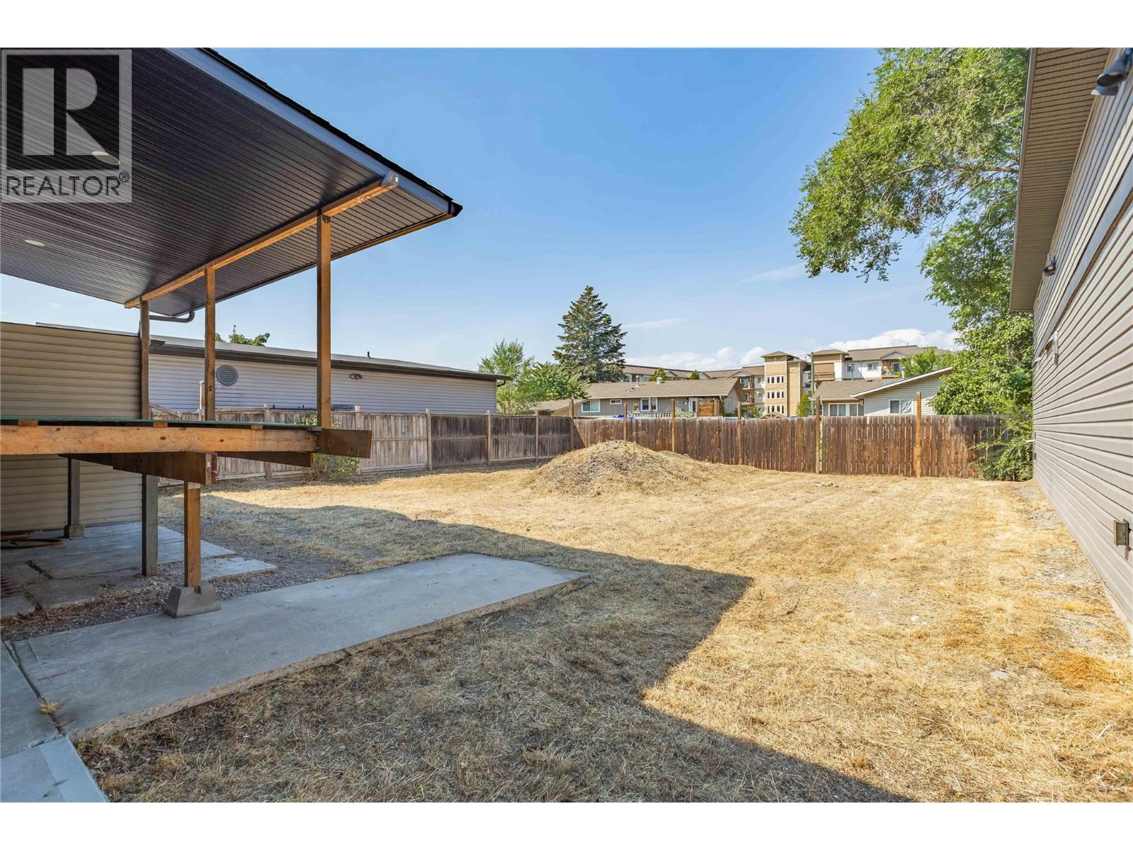 240 Petch Road, Kelowna, British Columbia  V1X 3S4 - Photo 37 - 10396497