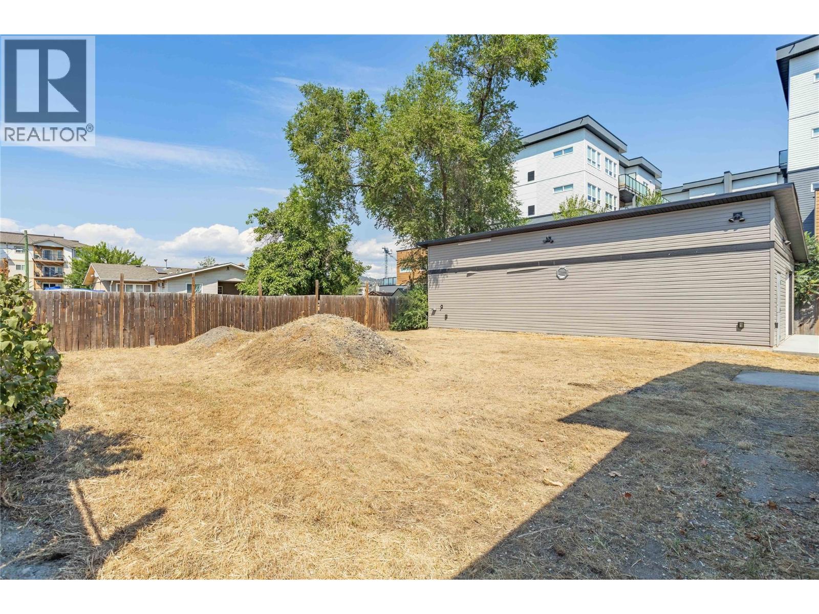 240 Petch Road, Kelowna, British Columbia  V1X 3S4 - Photo 38 - 10396497
