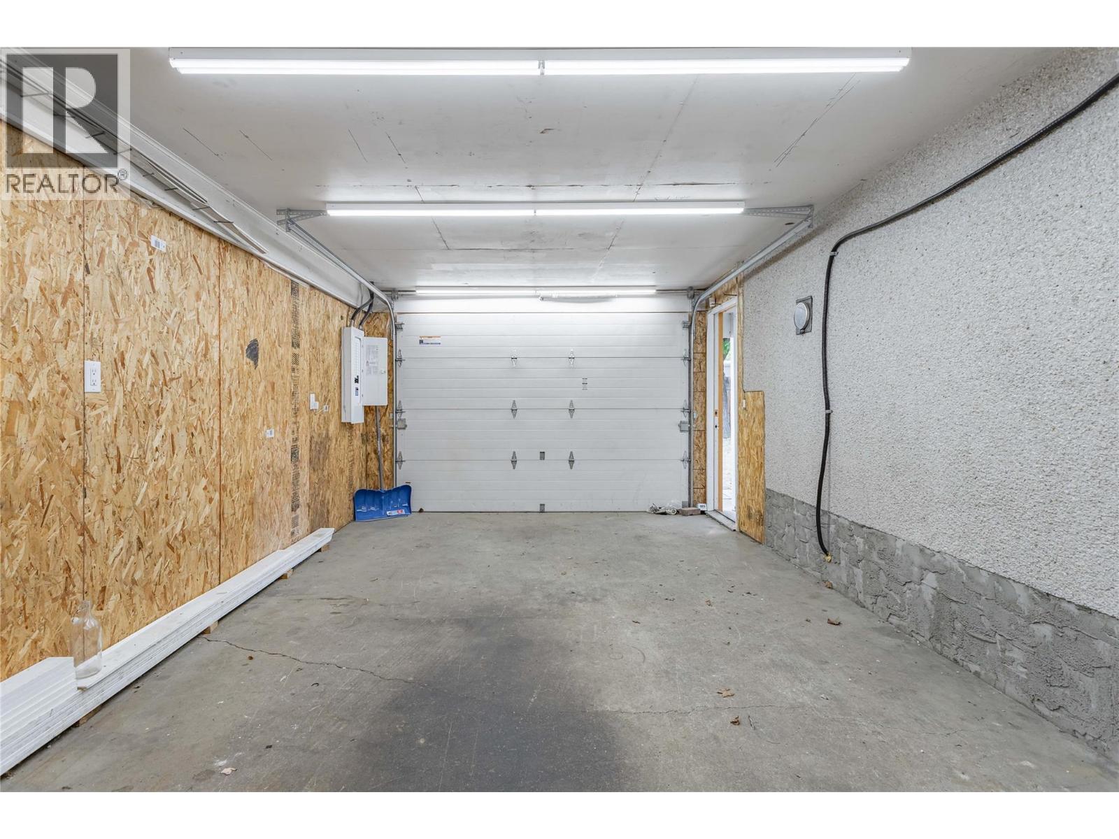 240 Petch Road, Kelowna, British Columbia  V1X 3S4 - Photo 41 - 10396497
