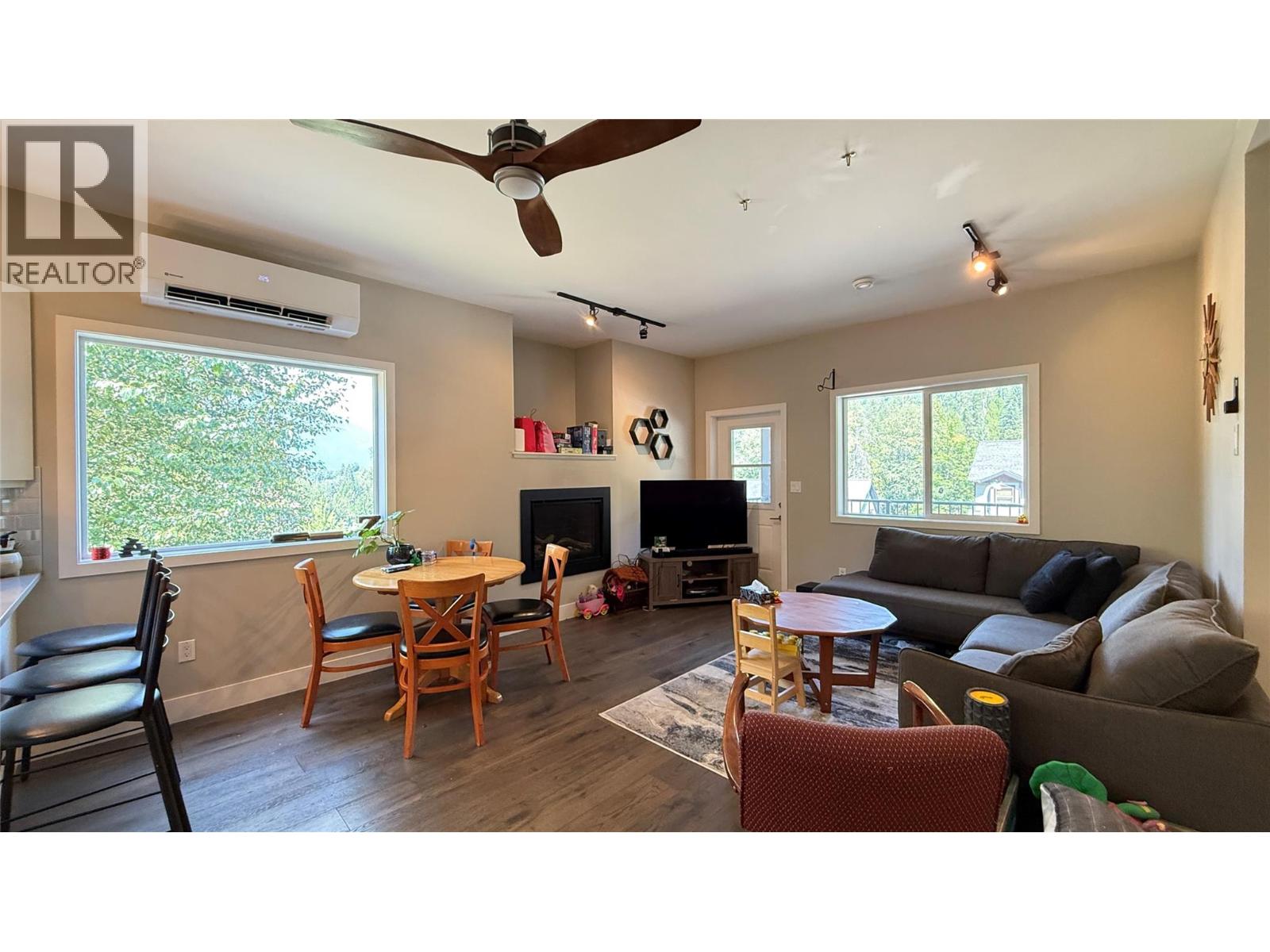 2410 Perrier Lane Unit# A, Nelson, British Columbia  V1L 7C3 - Photo 7 - 10396503
