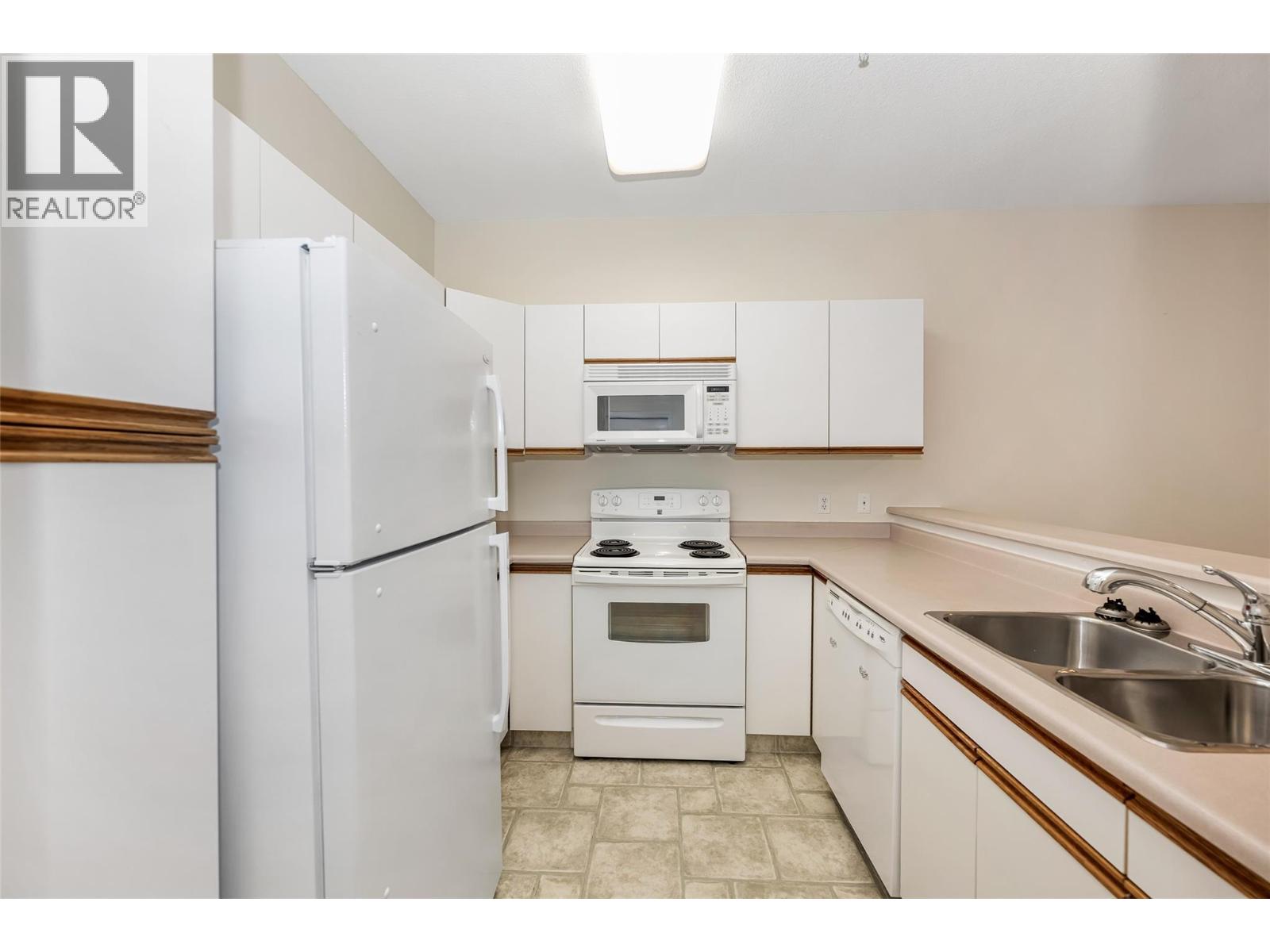 3805 30 Avenue Unit# 112, Vernon, British Columbia  V1T 9M3 - Photo 15 - 10396309