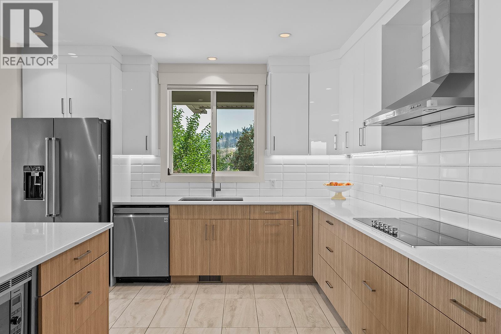 2259 Westside Place, Kelowna, British Columbia  V1Z 3T5 - Photo 15 - 10396224