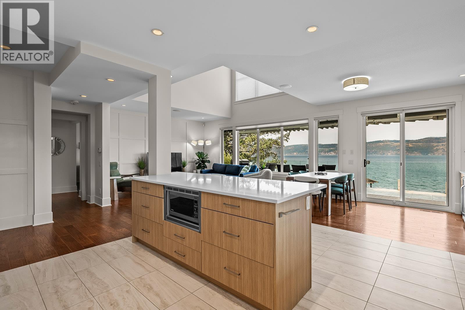2259 Westside Place, Kelowna, British Columbia  V1Z 3T5 - Photo 19 - 10396224