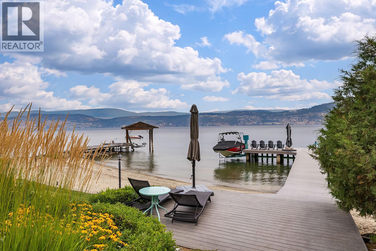 2259 Westside Place, Kelowna, British Columbia  V1Z 3T5 - Photo 4 - 10396224