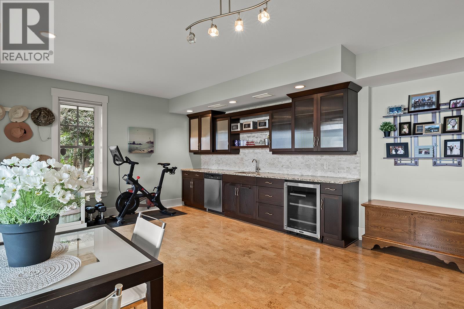 2259 Westside Place, Kelowna, British Columbia  V1Z 3T5 - Photo 52 - 10396224
