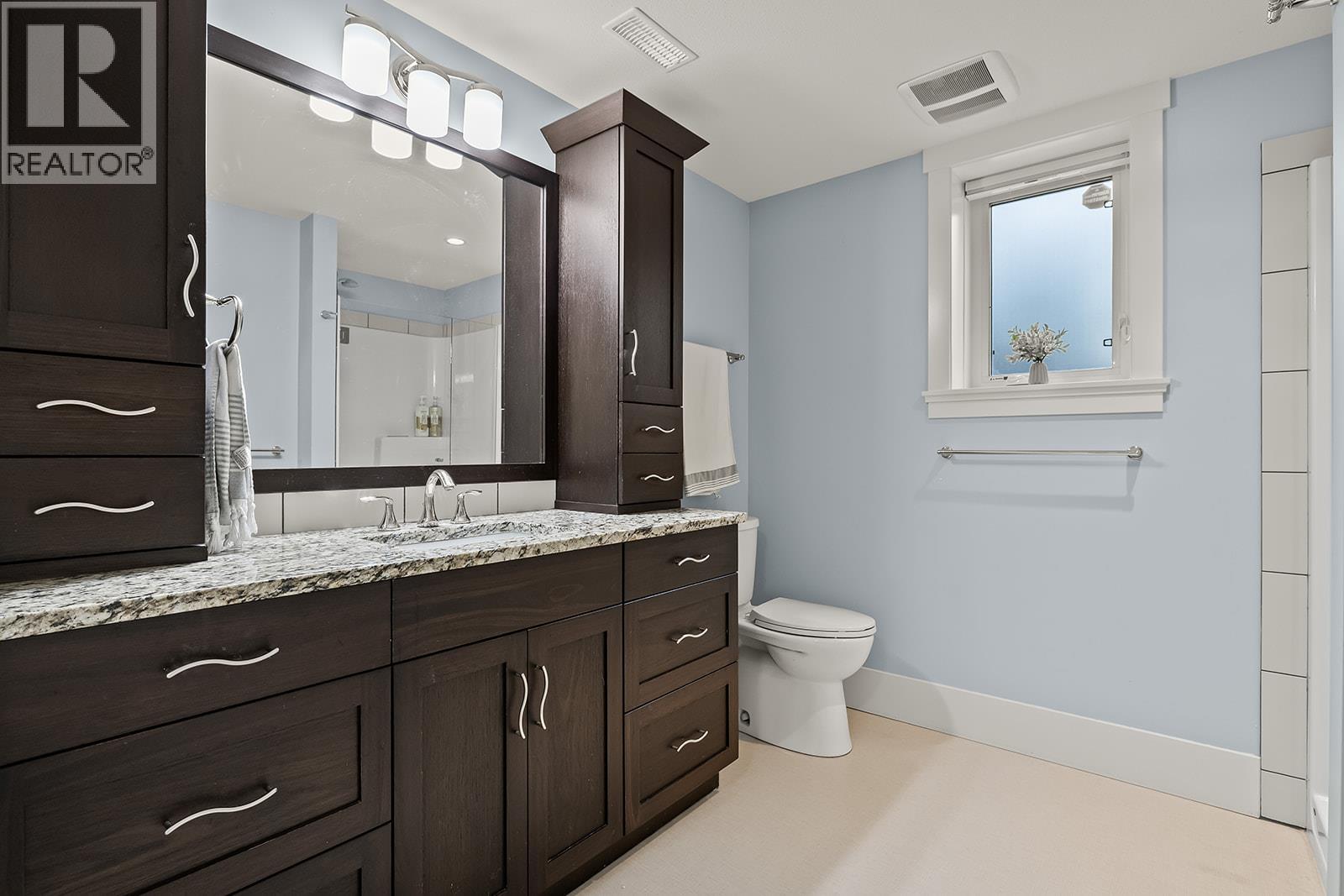2259 Westside Place, Kelowna, British Columbia  V1Z 3T5 - Photo 55 - 10396224