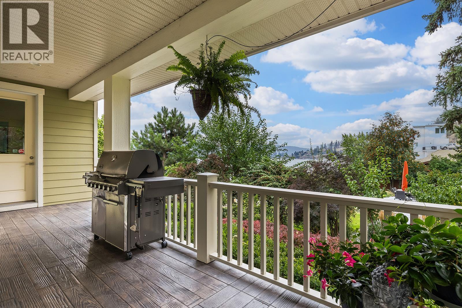 2259 Westside Place, Kelowna, British Columbia  V1Z 3T5 - Photo 62 - 10396224