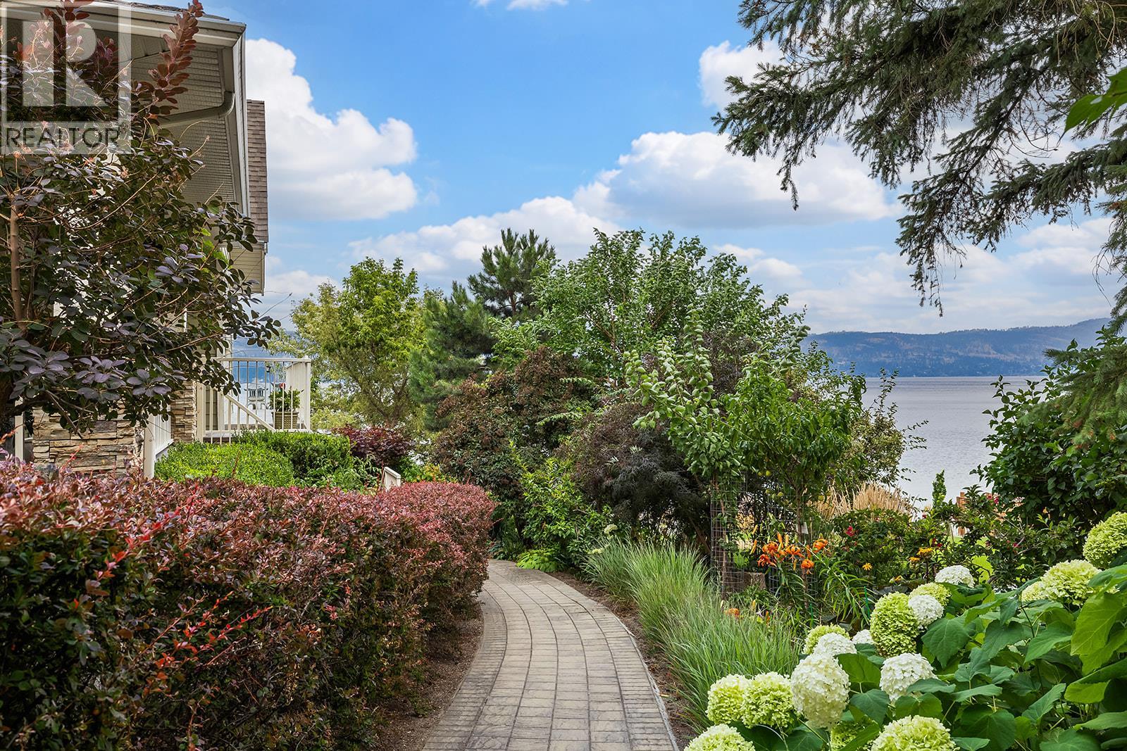 2259 Westside Place, Kelowna, British Columbia  V1Z 3T5 - Photo 65 - 10396224
