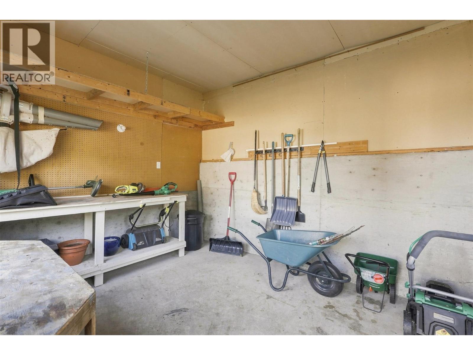 862 Greybriar Court, Kamloops, British Columbia  V1S 1K5 - Photo 44 - 10396561