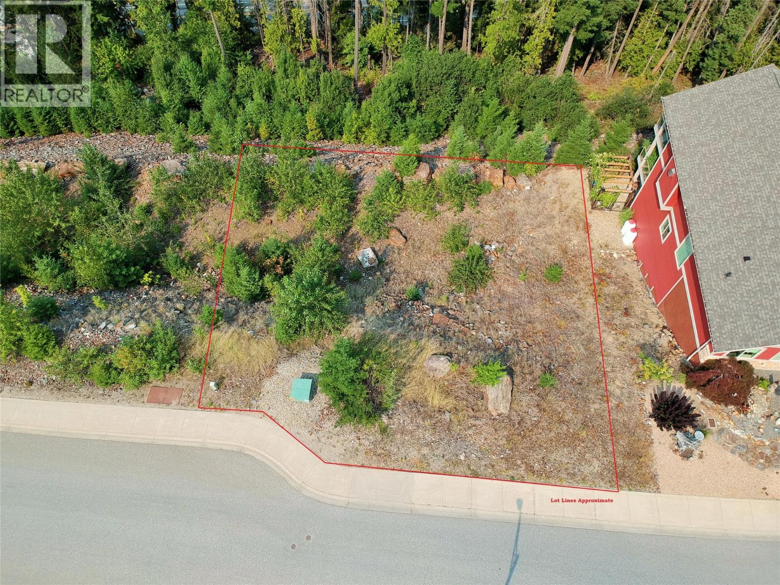 246 Stoneridge Drive, Sicamous, British Columbia  V0E 2V1 - Photo 4 - 10396491