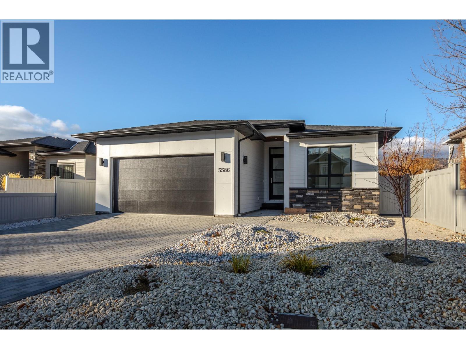 5586 Nixon Road, Summerland, British Columbia  V0H 1Z9 - Photo 1 - 10396582