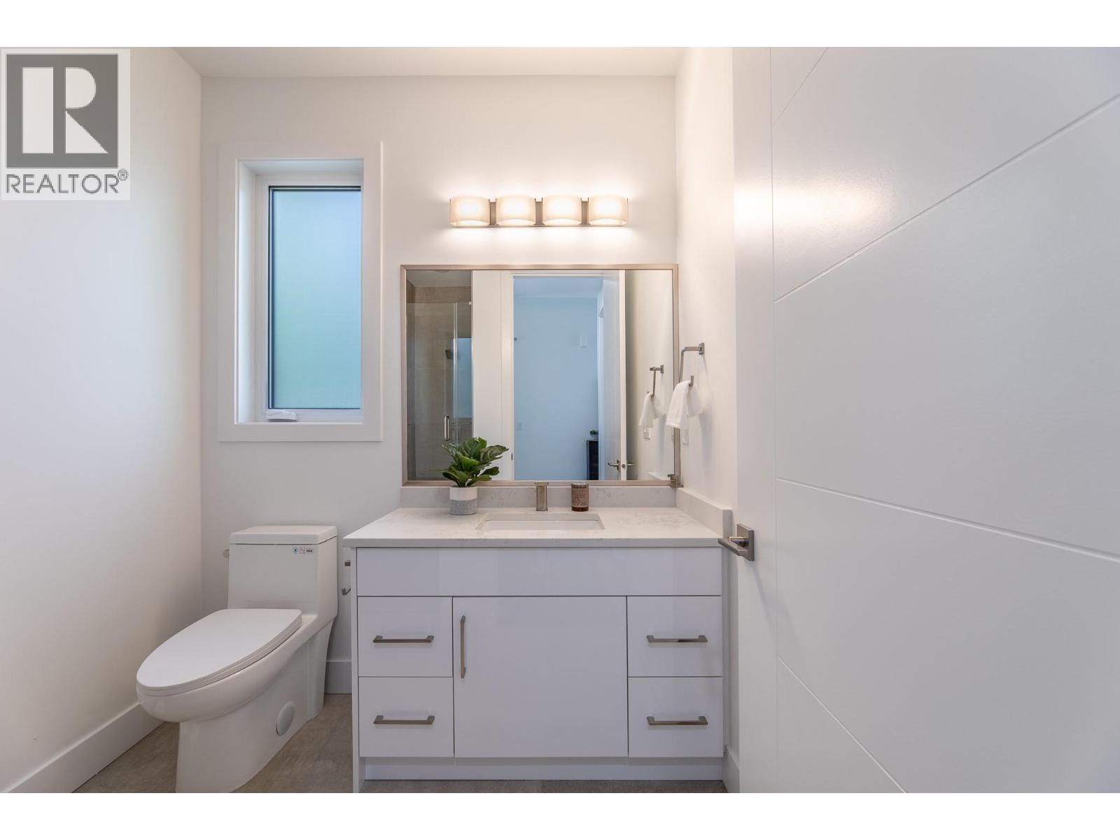 5586 Nixon Road, Summerland, British Columbia  V0H 1Z9 - Photo 25 - 10396582