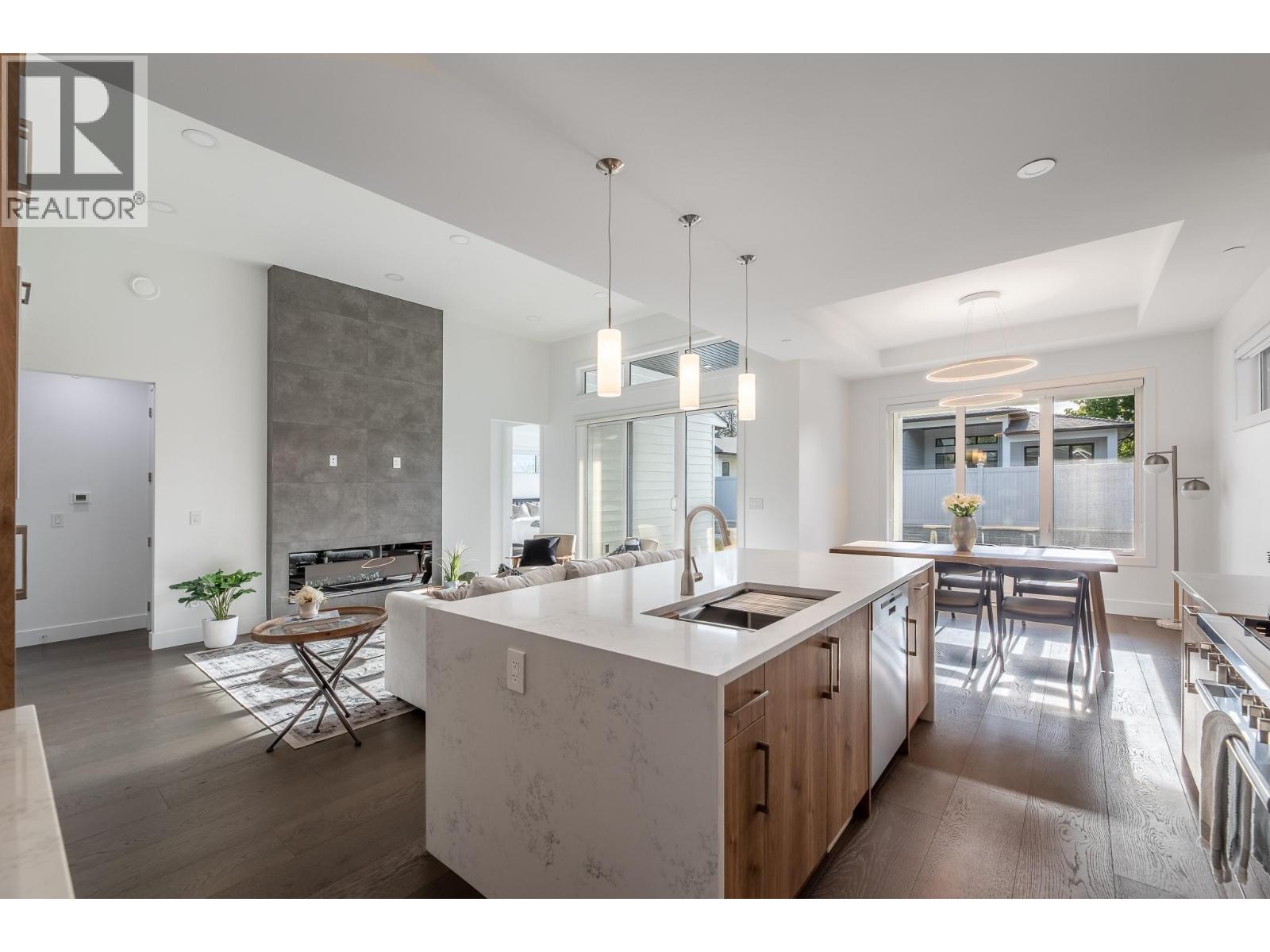5586 Nixon Road, Summerland, British Columbia  V0H 1Z9 - Photo 9 - 10396582