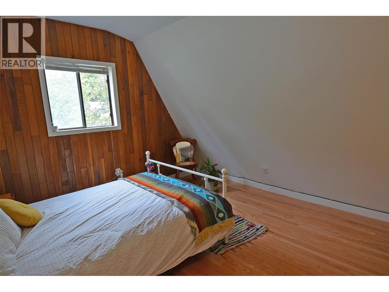 2022 Creek Street, Nelson, British Columbia  V1L 1M7 - Photo 27 - 10396321