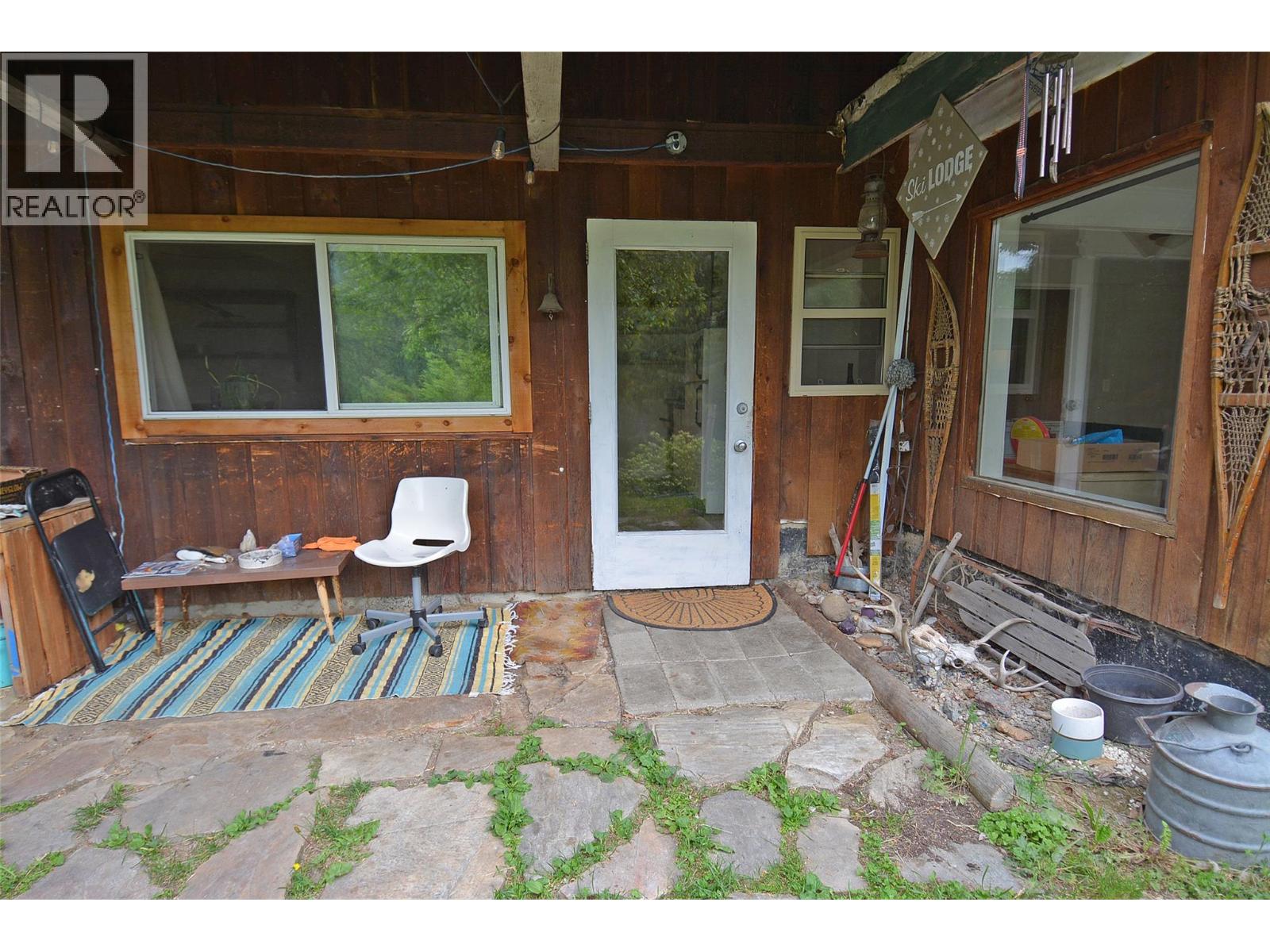 2022 Creek Street, Nelson, British Columbia  V1L 1M7 - Photo 33 - 10396321
