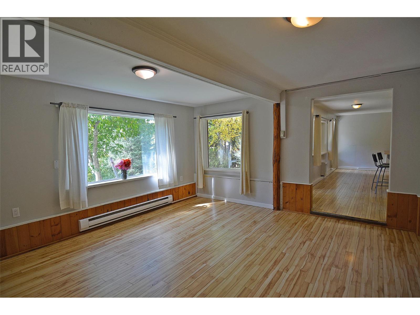 2022 Creek Street, Nelson, British Columbia  V1L 1M7 - Photo 44 - 10396321