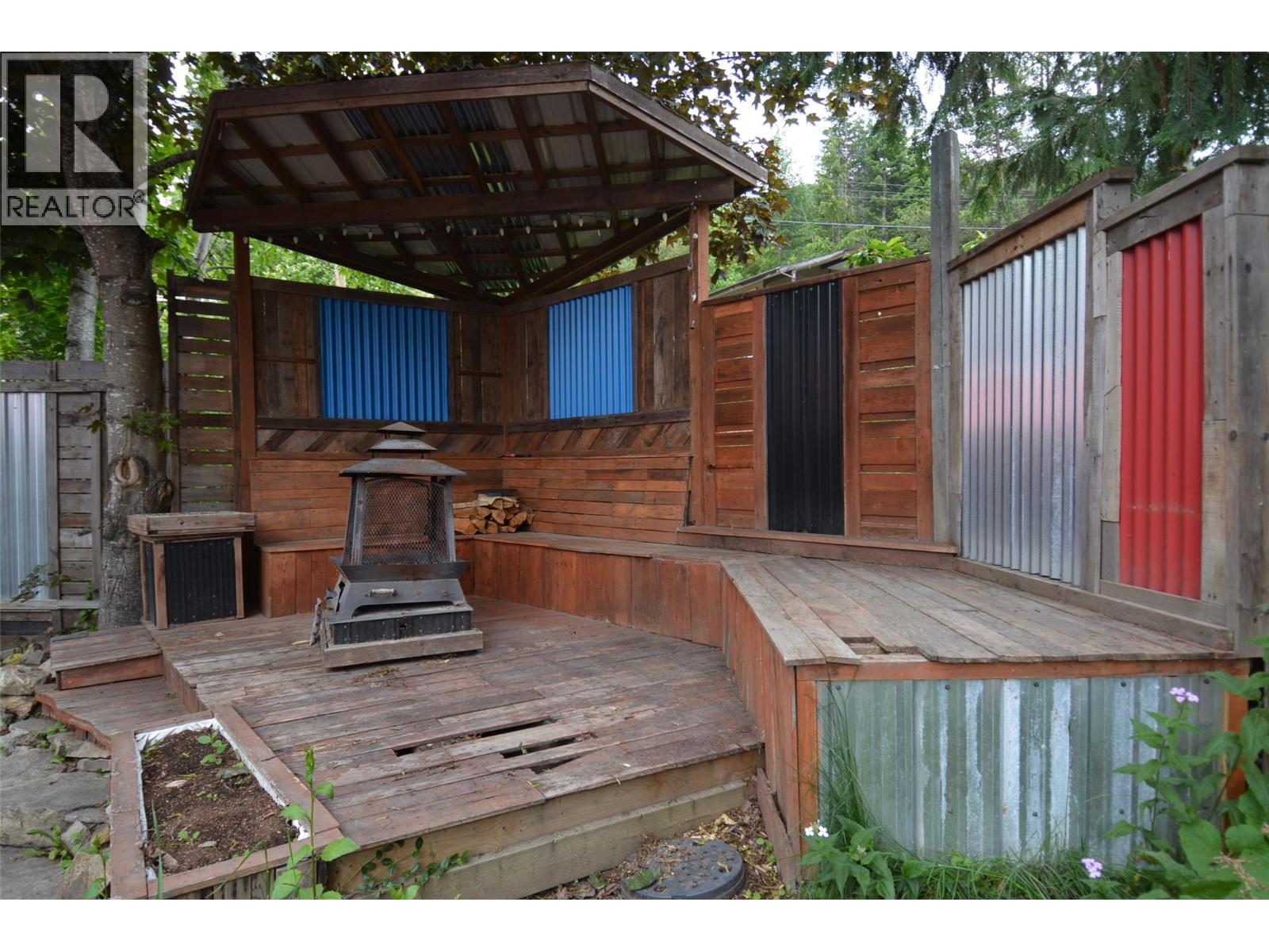 2022 Creek Street, Nelson, British Columbia  V1L 1M7 - Photo 56 - 10396321