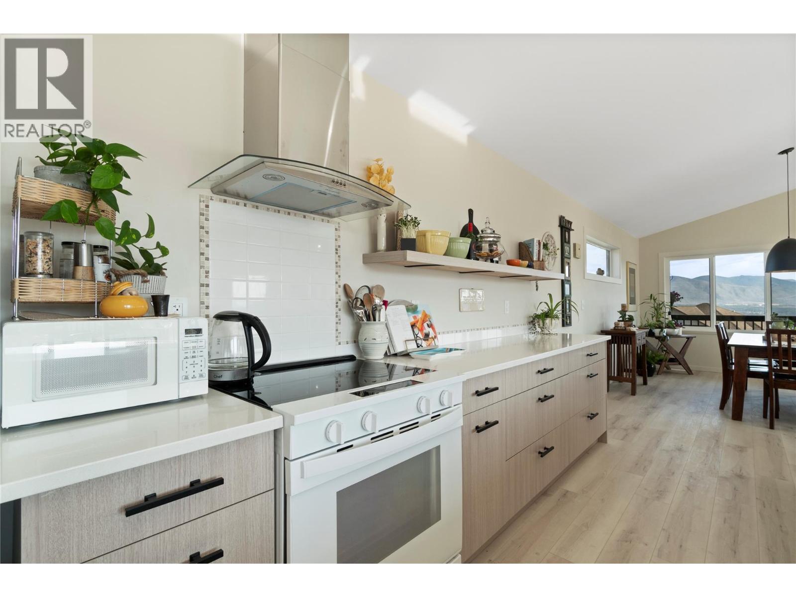 2545 Panoramic Way, Blind Bay, British Columbia  V0E 1H0 - Photo 15 - 10396279