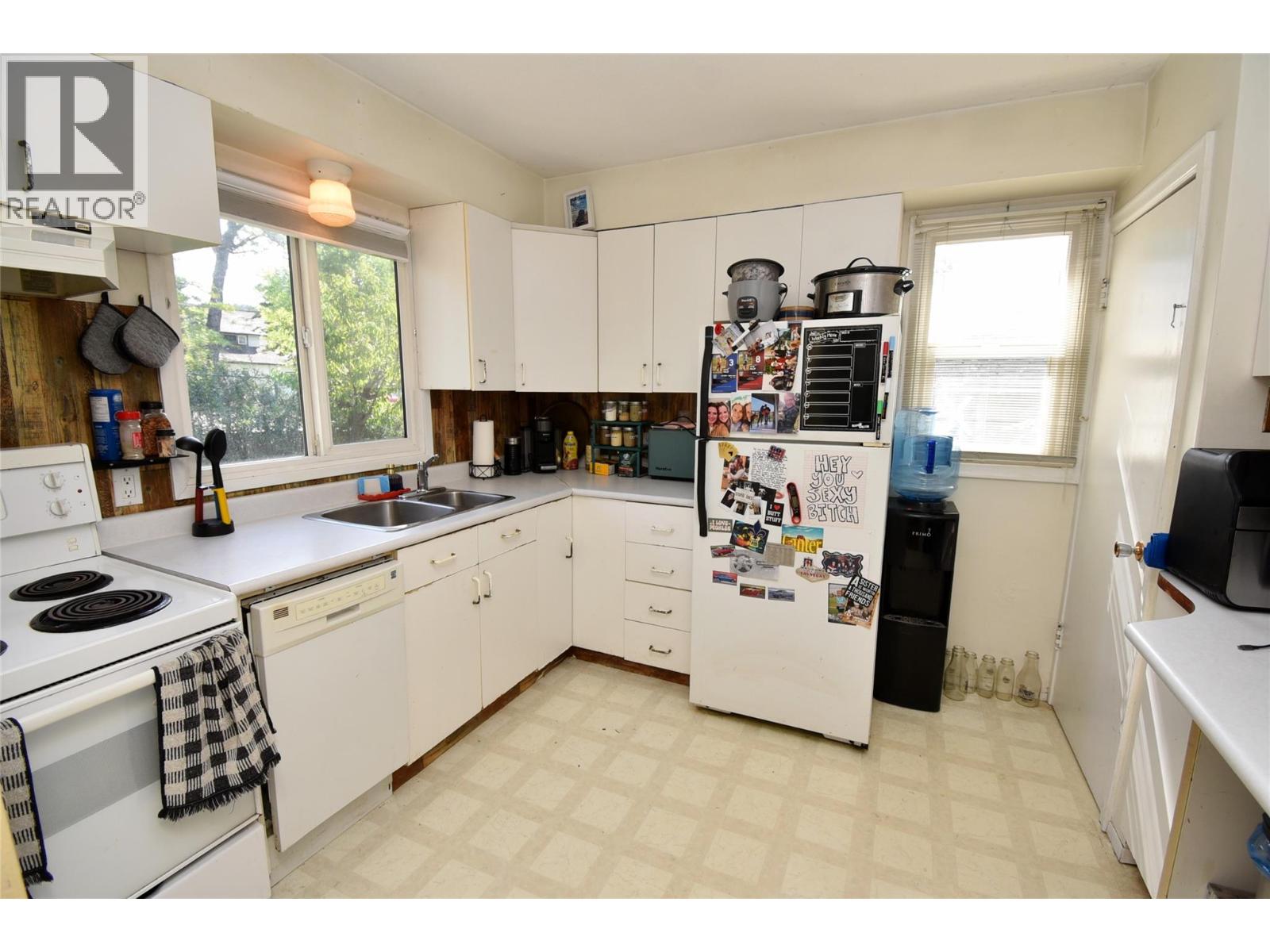 231 Shuswap Street Sw, Salmon Arm, British Columbia  V1B 4H9 - Photo 14 - 10396568