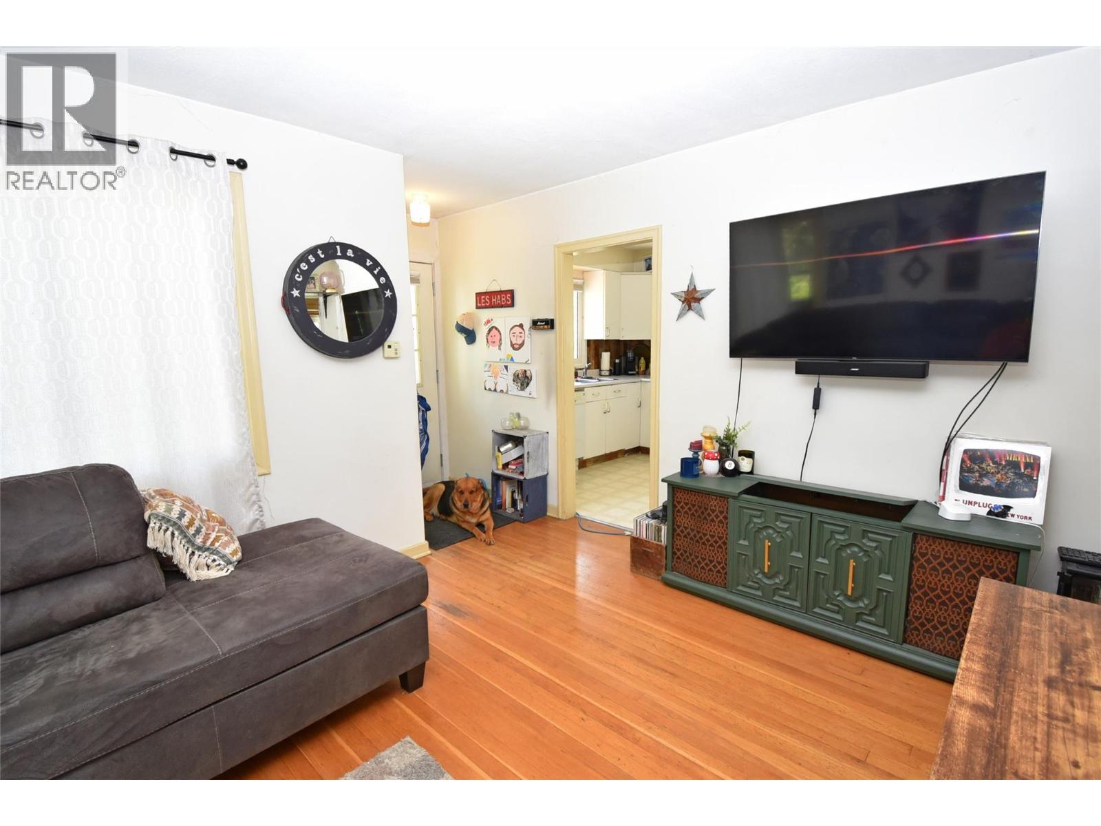 231 Shuswap Street Sw, Salmon Arm, British Columbia  V1B 4H9 - Photo 18 - 10396568