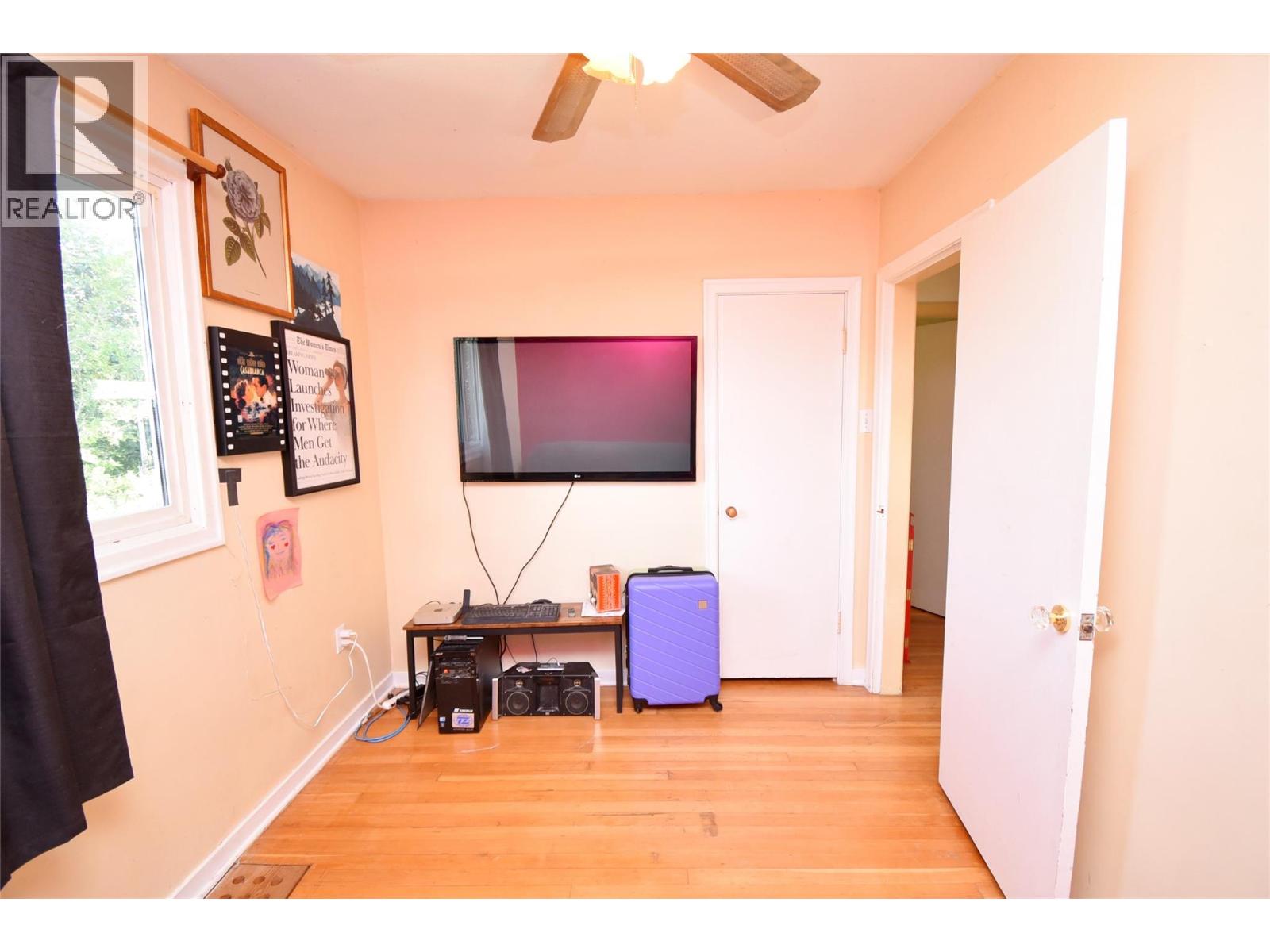 231 Shuswap Street Sw, Salmon Arm, British Columbia  V1B 4H9 - Photo 23 - 10396568
