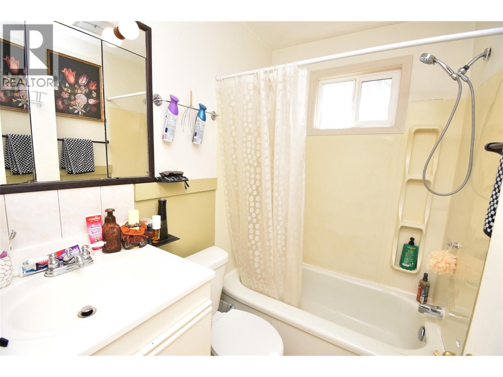 231 Shuswap Street Sw, Salmon Arm, British Columbia  V1B 4H9 - Photo 24 - 10396568