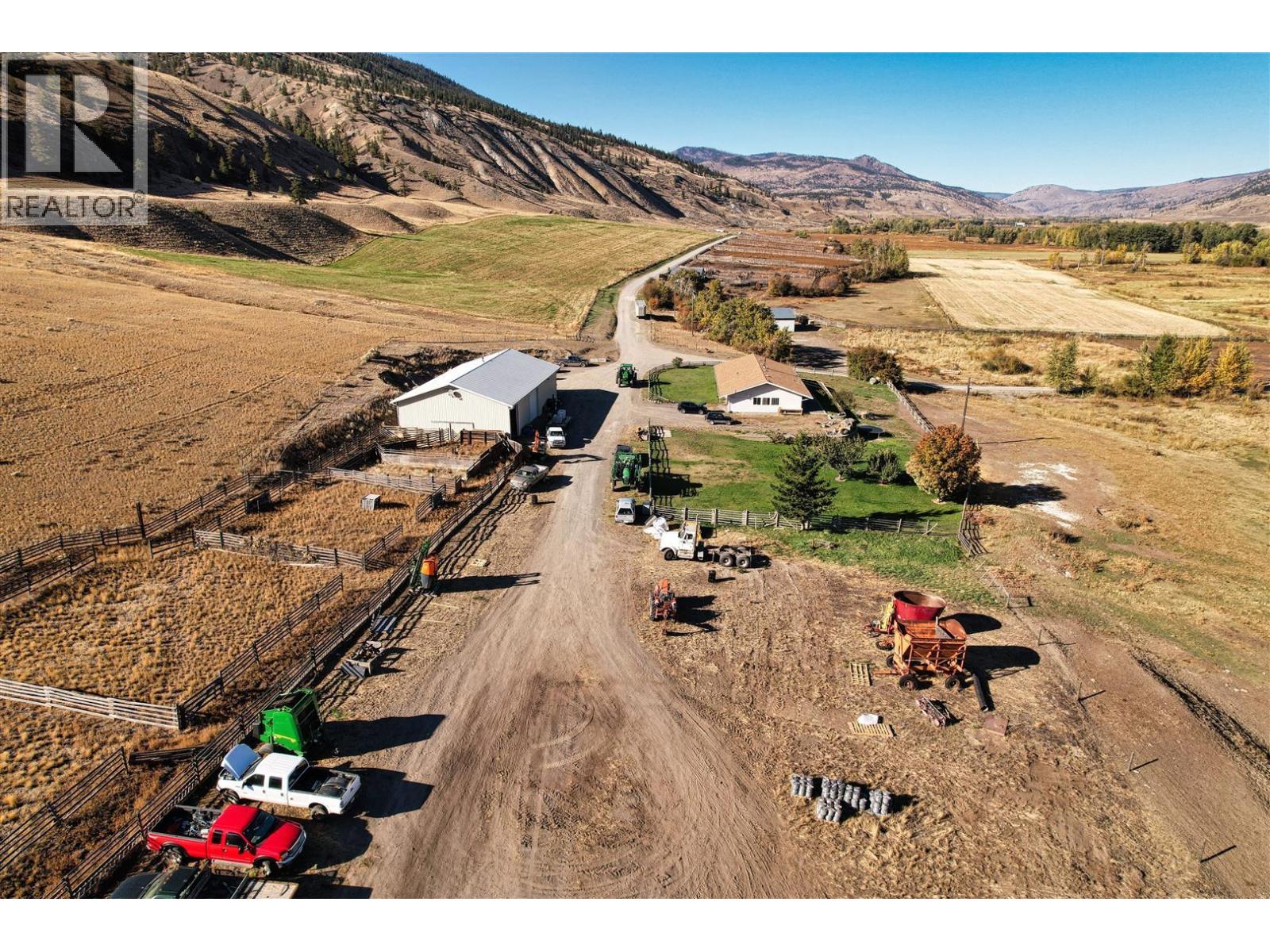 3269 Highway 97 N, Cache Creek, British Columbia  V0K 1H0 - Photo 11 - 10396605