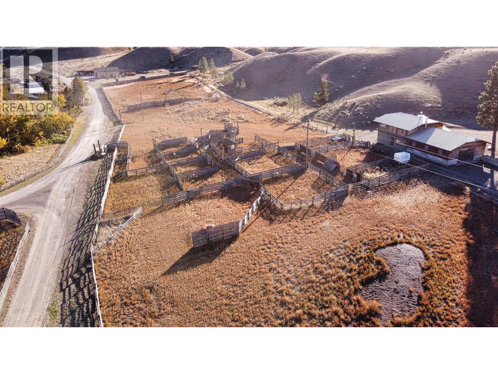 3269 Highway 97 N, Cache Creek, British Columbia  V0K 1H0 - Photo 30 - 10396605