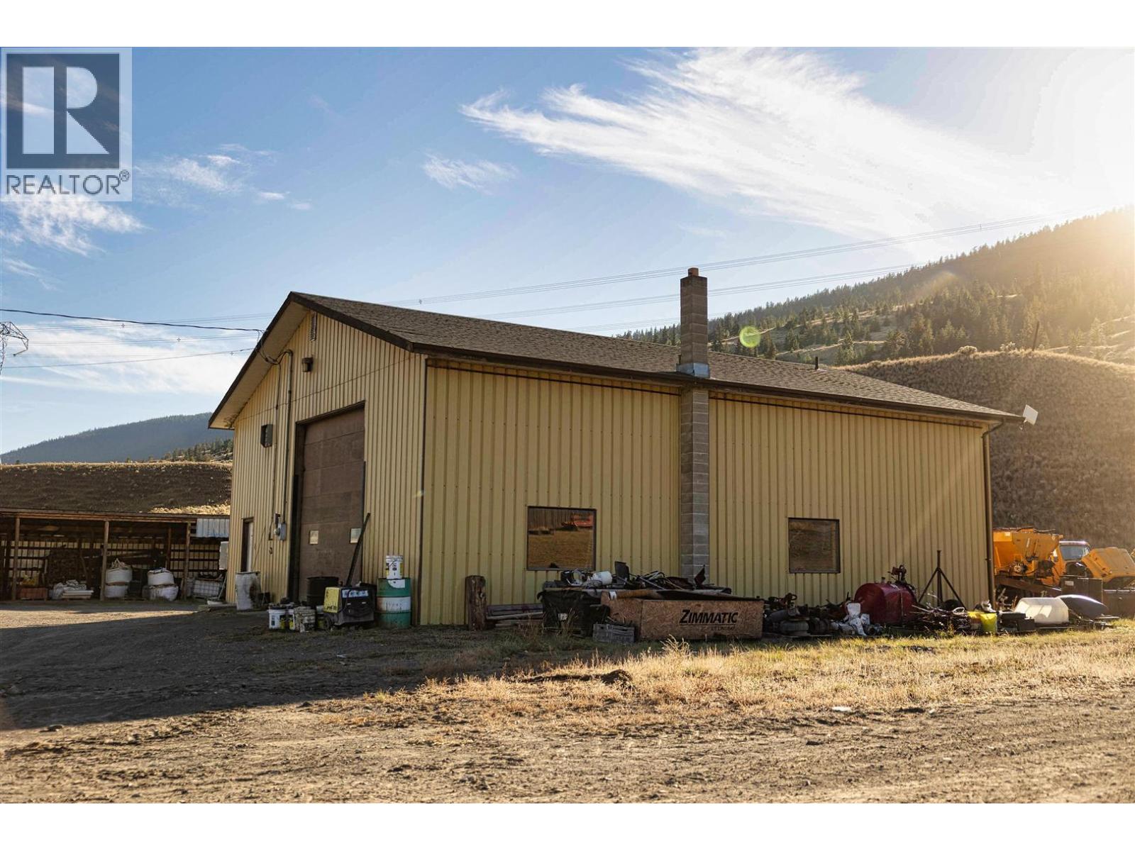 3269 Highway 97 N, Cache Creek, British Columbia  V0K 1H0 - Photo 38 - 10396605